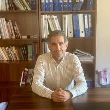 Prof. Dr. Erdal AKDEVE